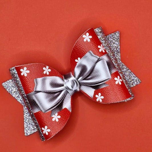 Gift Wrapped Bow Loops