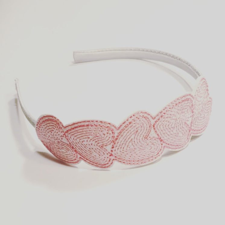 Sweet Hearts Embroidered Slider – Leatherette Lane