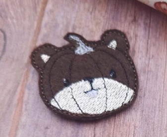 Pumpkin Animal Beaver Feltie - in 2 sizes | Digital Embroidery File
