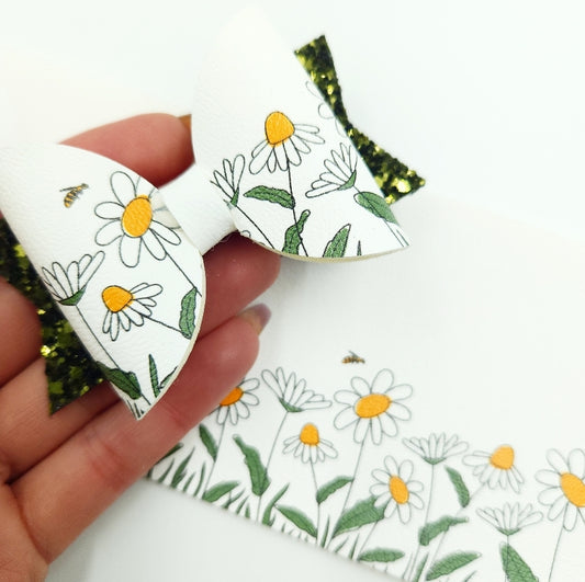 Daisy Garden Border Leatherette Fabric Roll