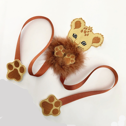 Little Cub Bow Holder