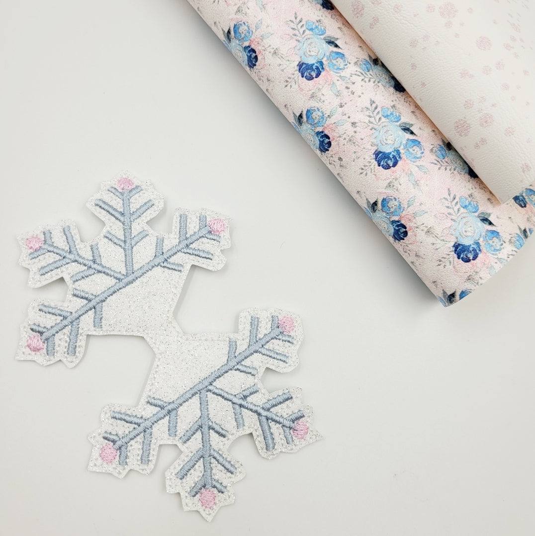 Snowflake Bow Tails