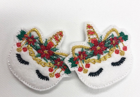 Xmas Sleepy Unicorn Feltie in 2 sizes | Digital Embroidery File